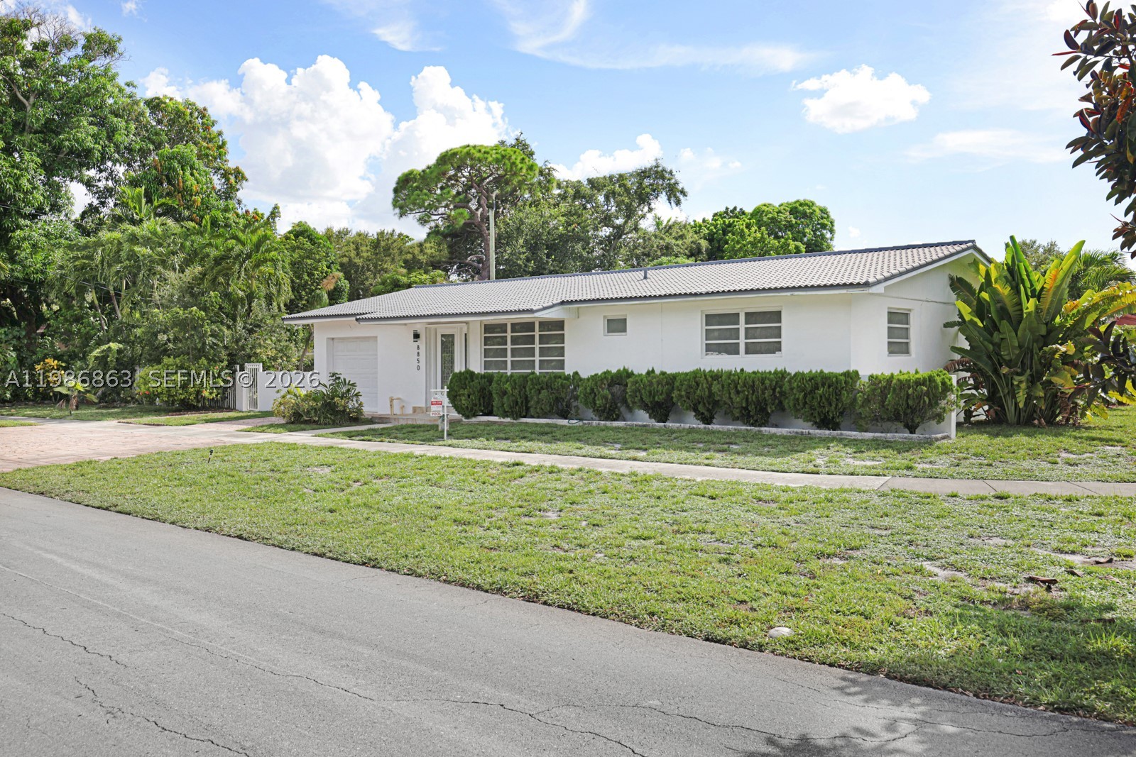 8850 NE 4th Ave, El Portal FL 33138