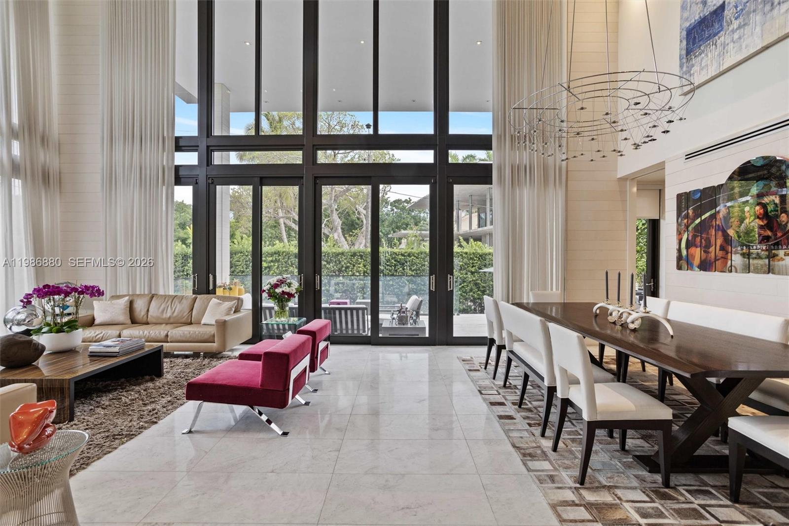610 Harbor Cir, Key Biscayne FL 33149
