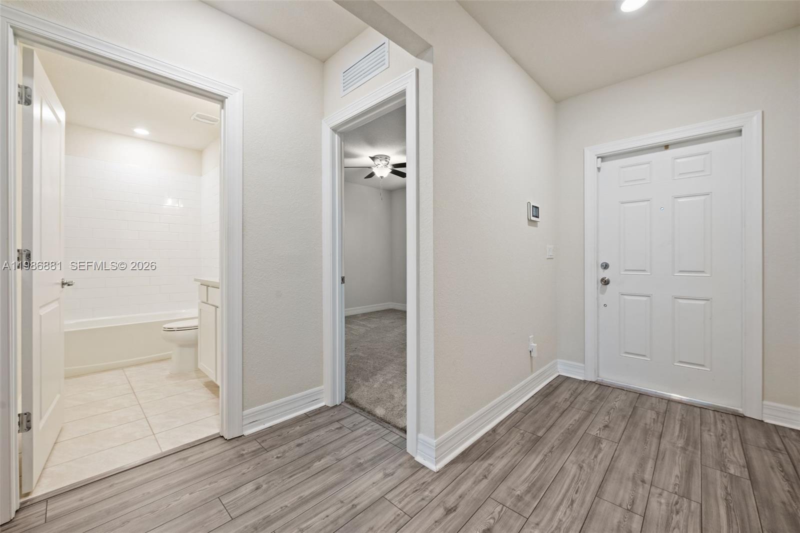 3125 Buttonwood Ct, Lauderdale Lakes FL 33311