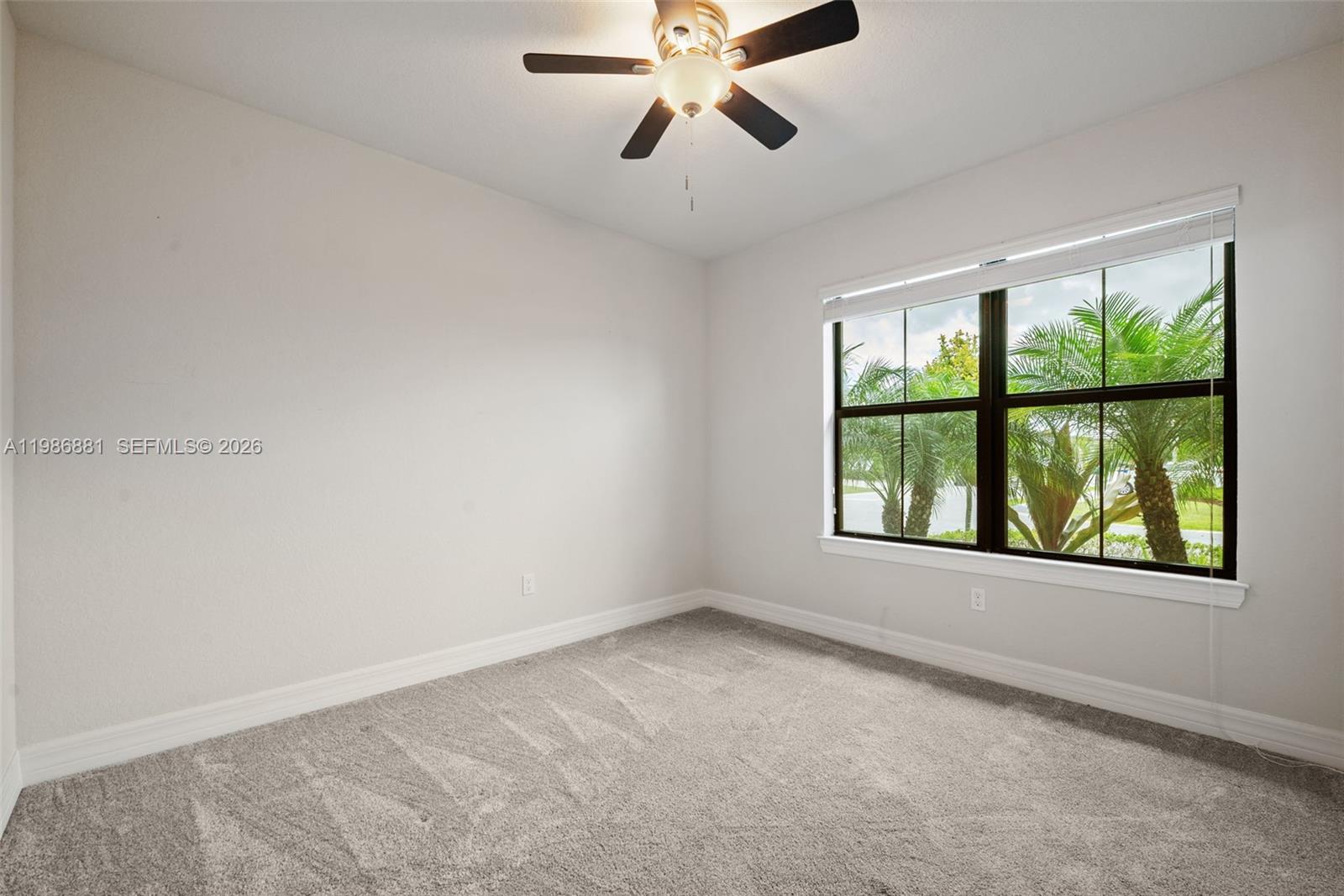 3125 Buttonwood Ct, Lauderdale Lakes FL 33311