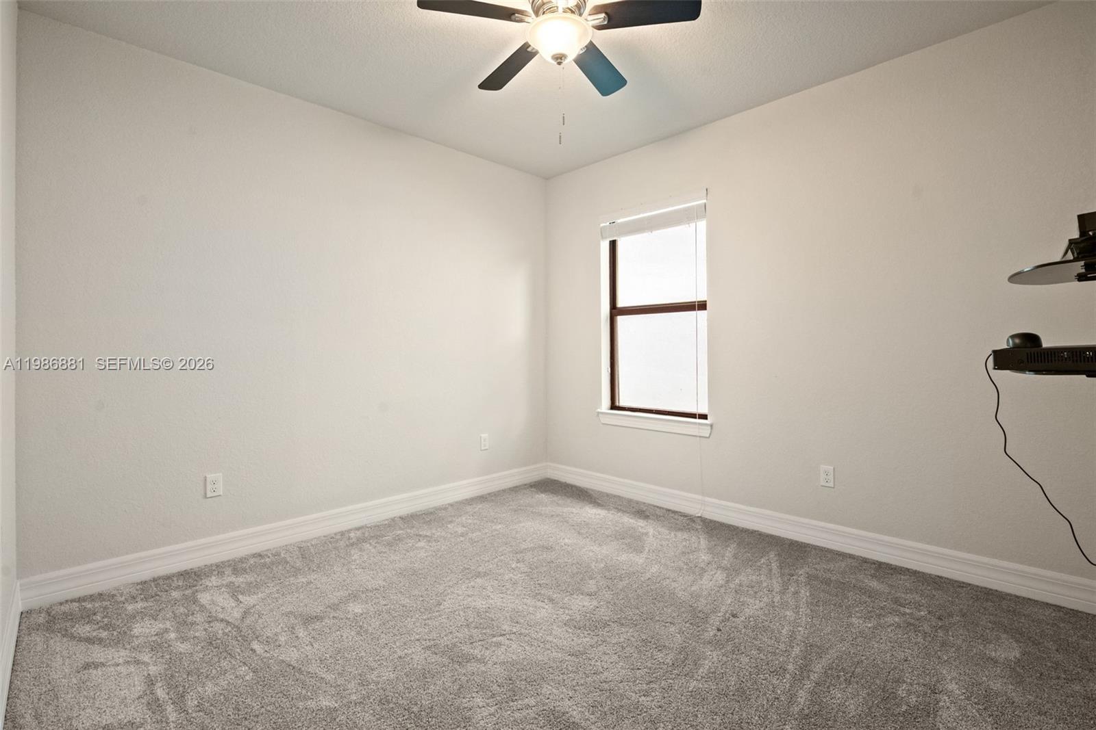 3125 Buttonwood Ct, Lauderdale Lakes FL 33311