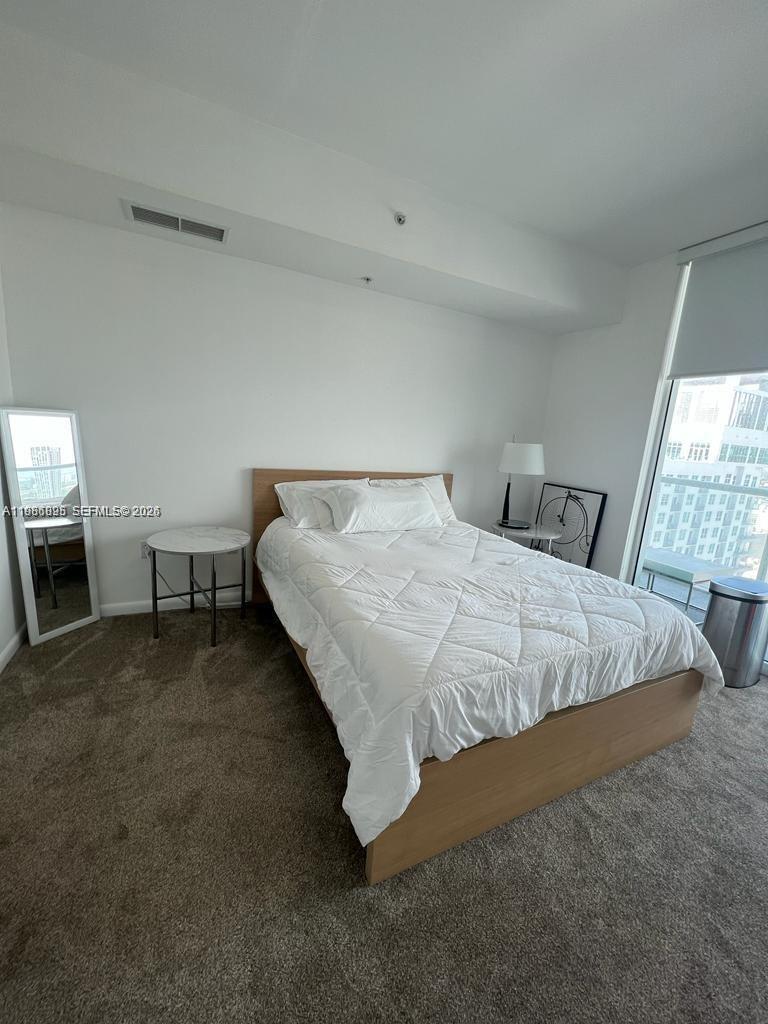 253 NE 2nd St #3806, Miami FL 33132