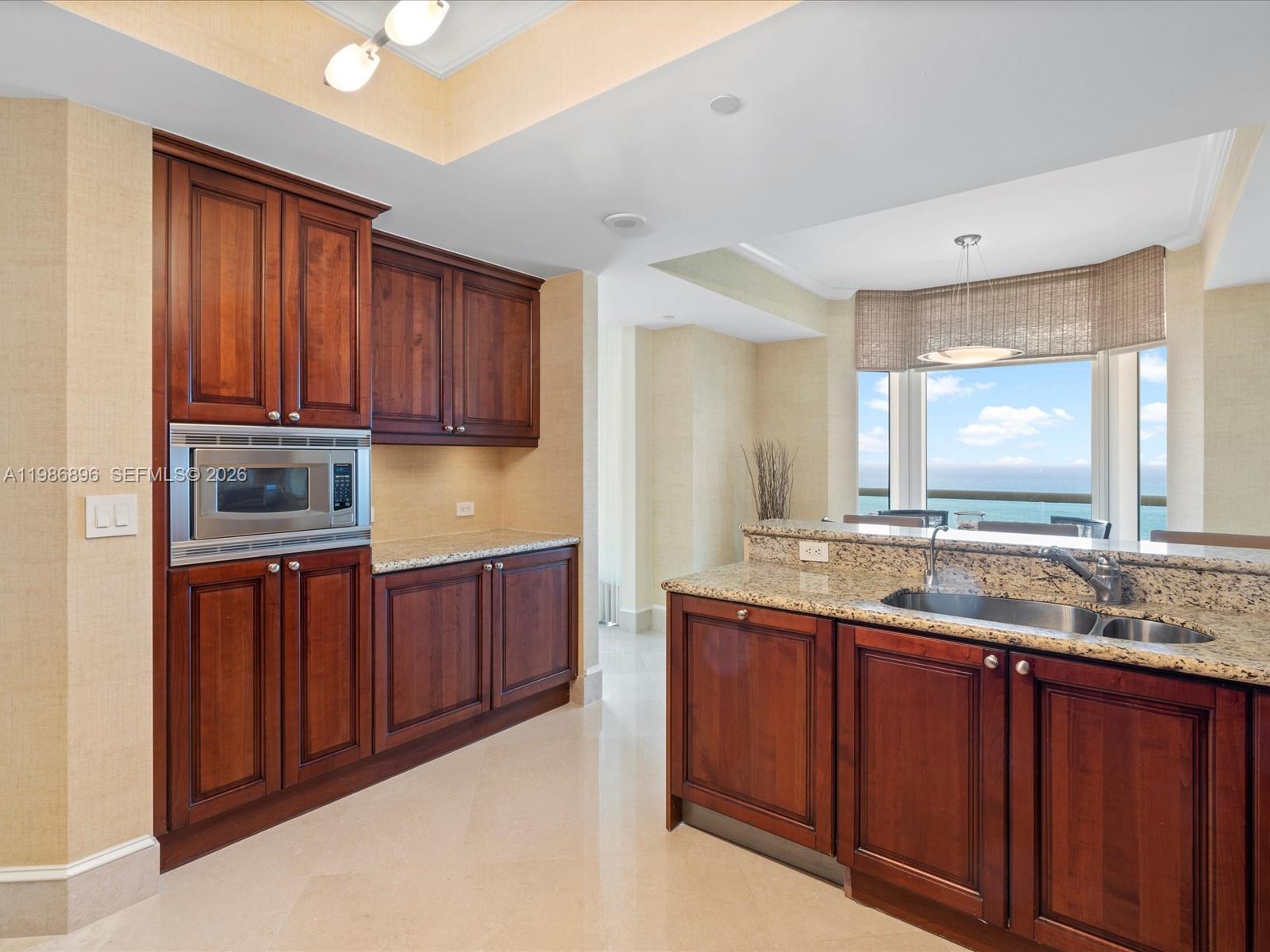 17875 Collins Ave #2903, Sunny Isles Beach FL 33160