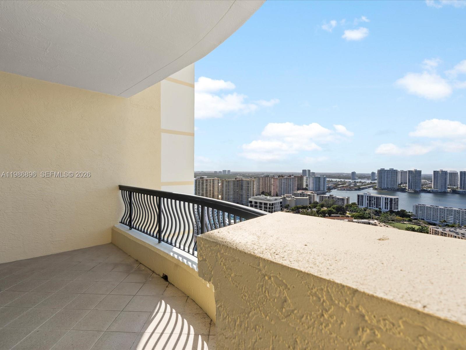 17875 Collins Ave #2903, Sunny Isles Beach FL 33160