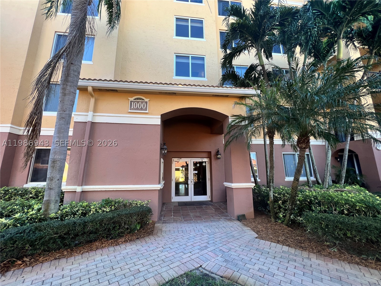 1000 Scotia Dr #101, Hypoluxo FL 33462