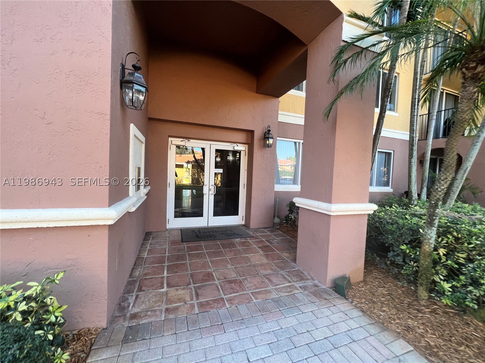 1000 Scotia Dr #101, Hypoluxo FL 33462