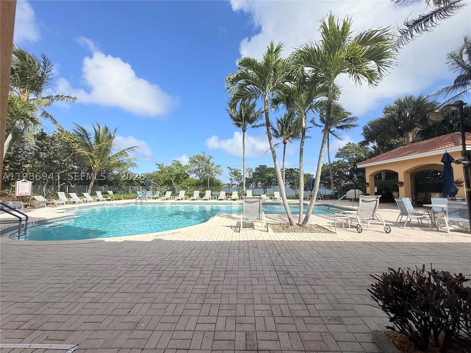 1000 Scotia Dr #101, Hypoluxo FL 33462