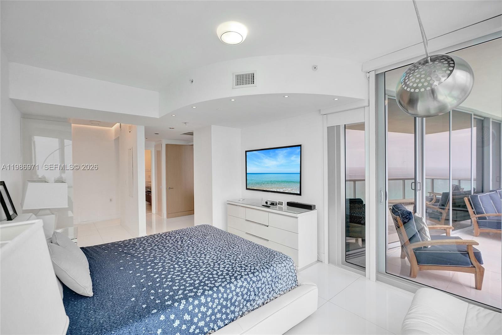 17121 Collins Ave #3206, Sunny Isles Beach FL 33160