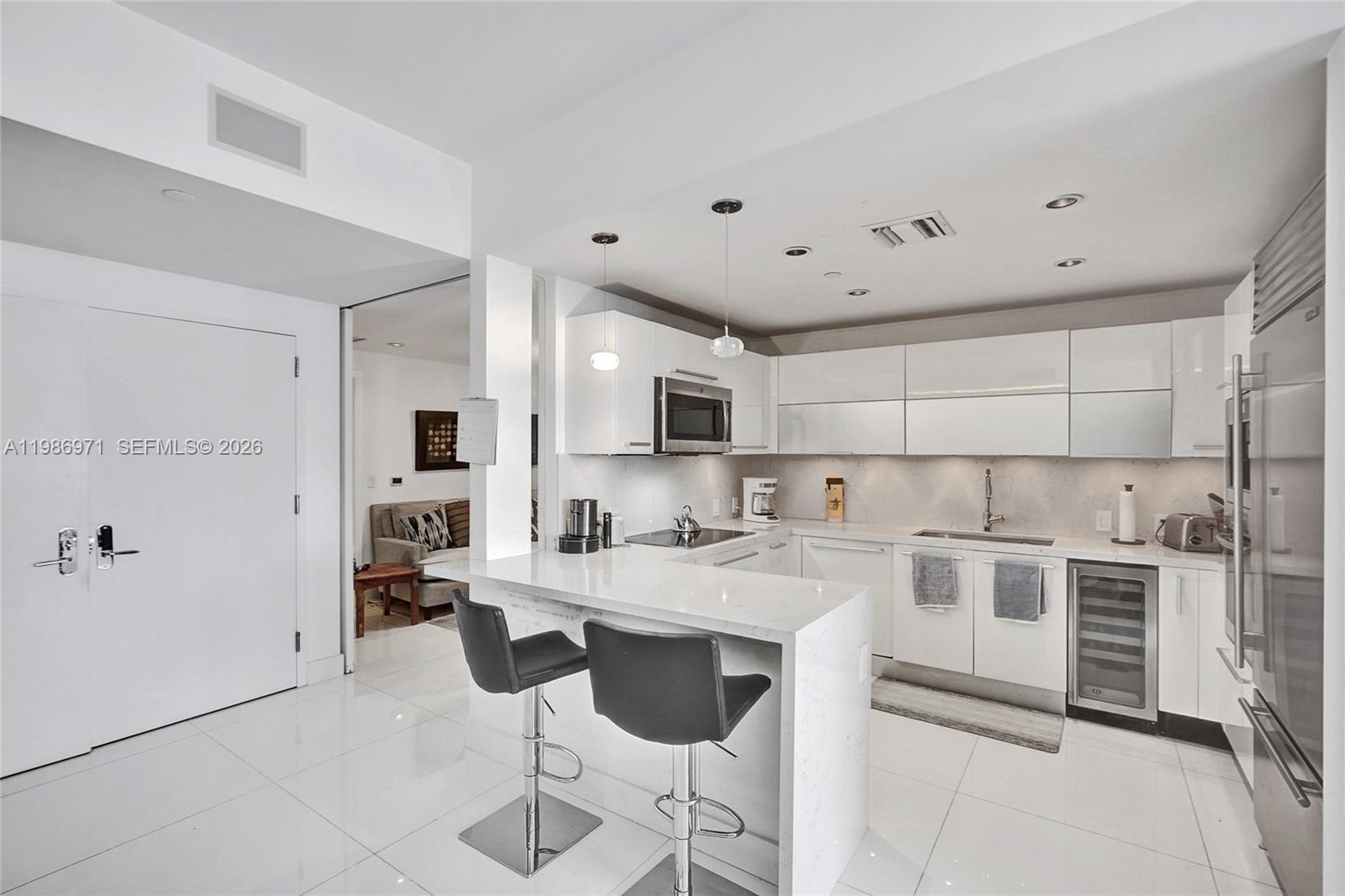 17121 Collins Ave #3206, Sunny Isles Beach FL 33160