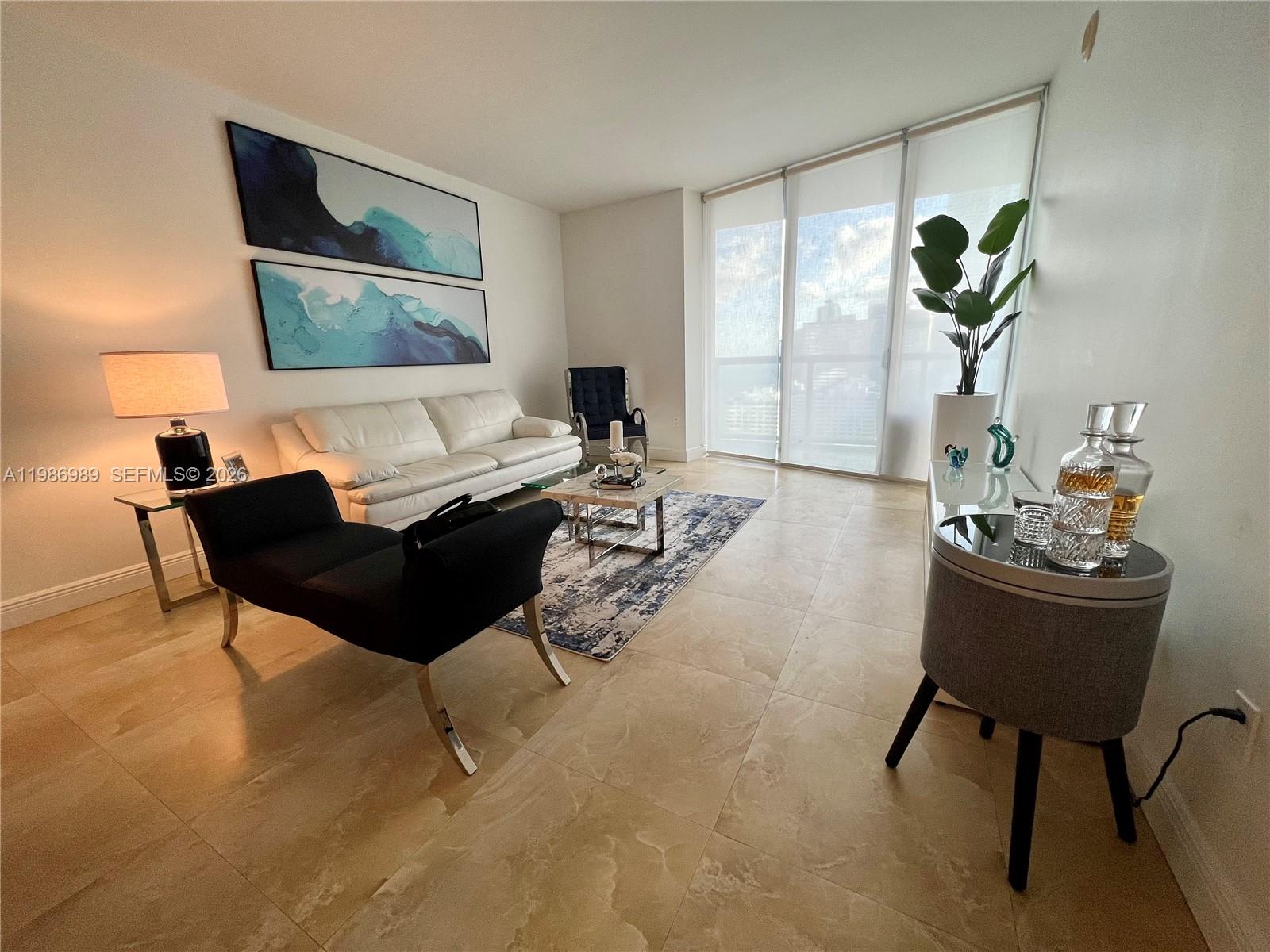 495 Brickell Ave #2707, Miami FL 33131