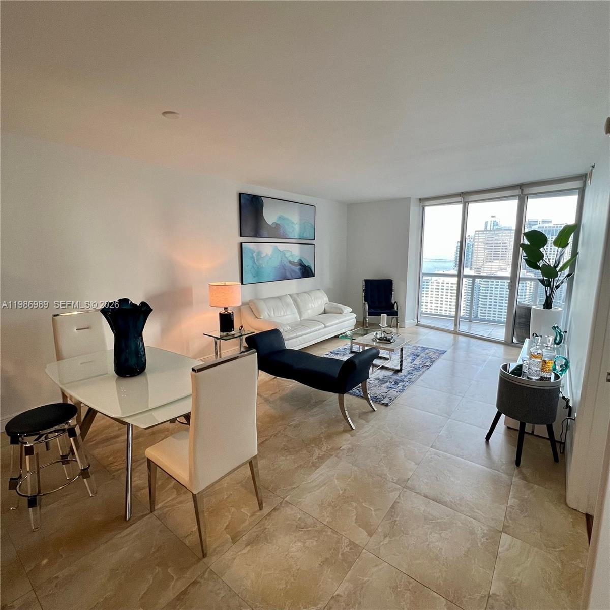 495 Brickell Ave #2707, Miami FL 33131