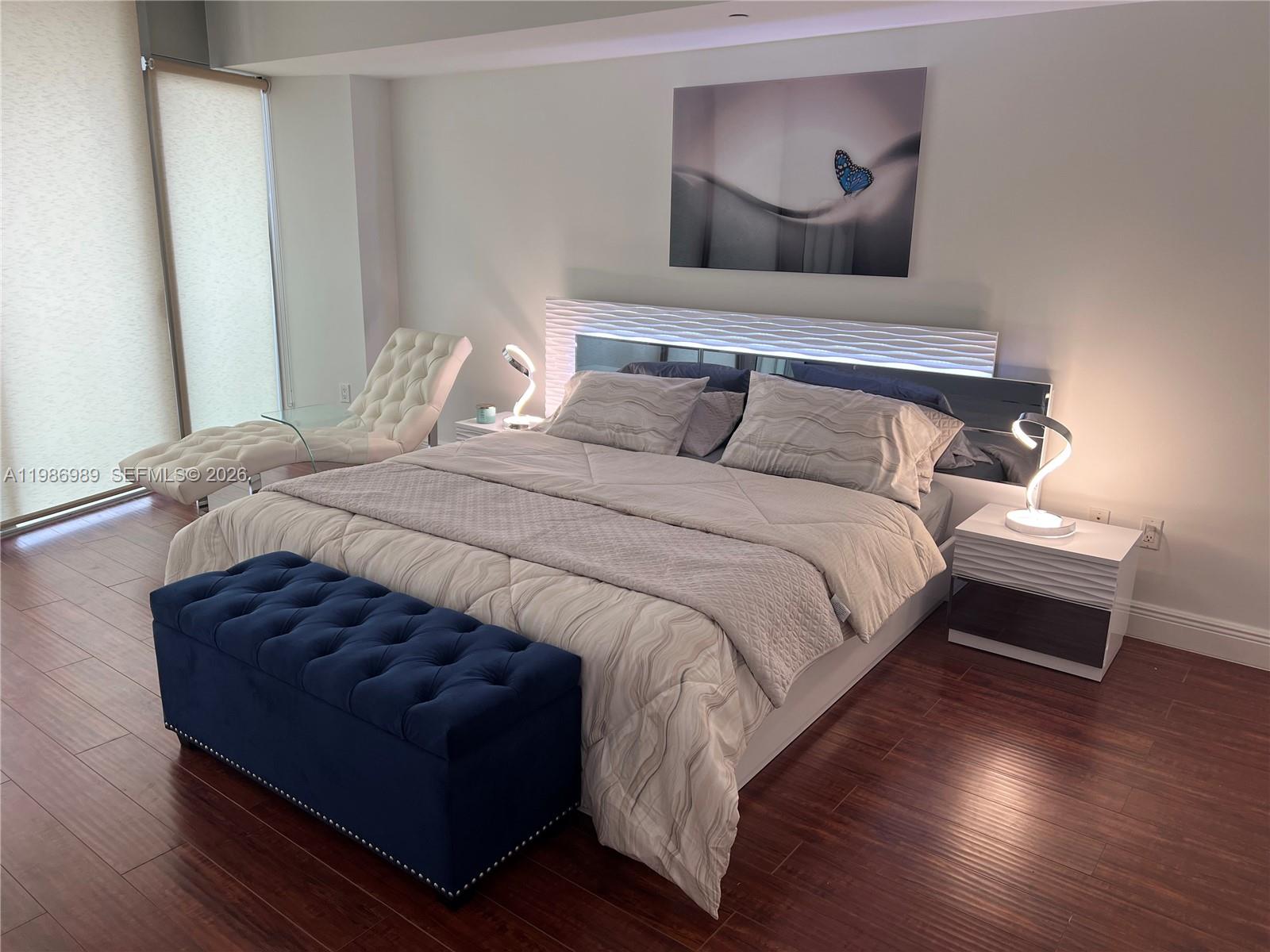 495 Brickell Ave #2707, Miami FL 33131