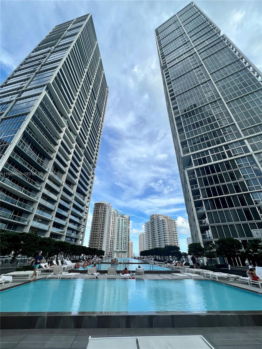 495 Brickell Ave #2707, Miami FL 33131