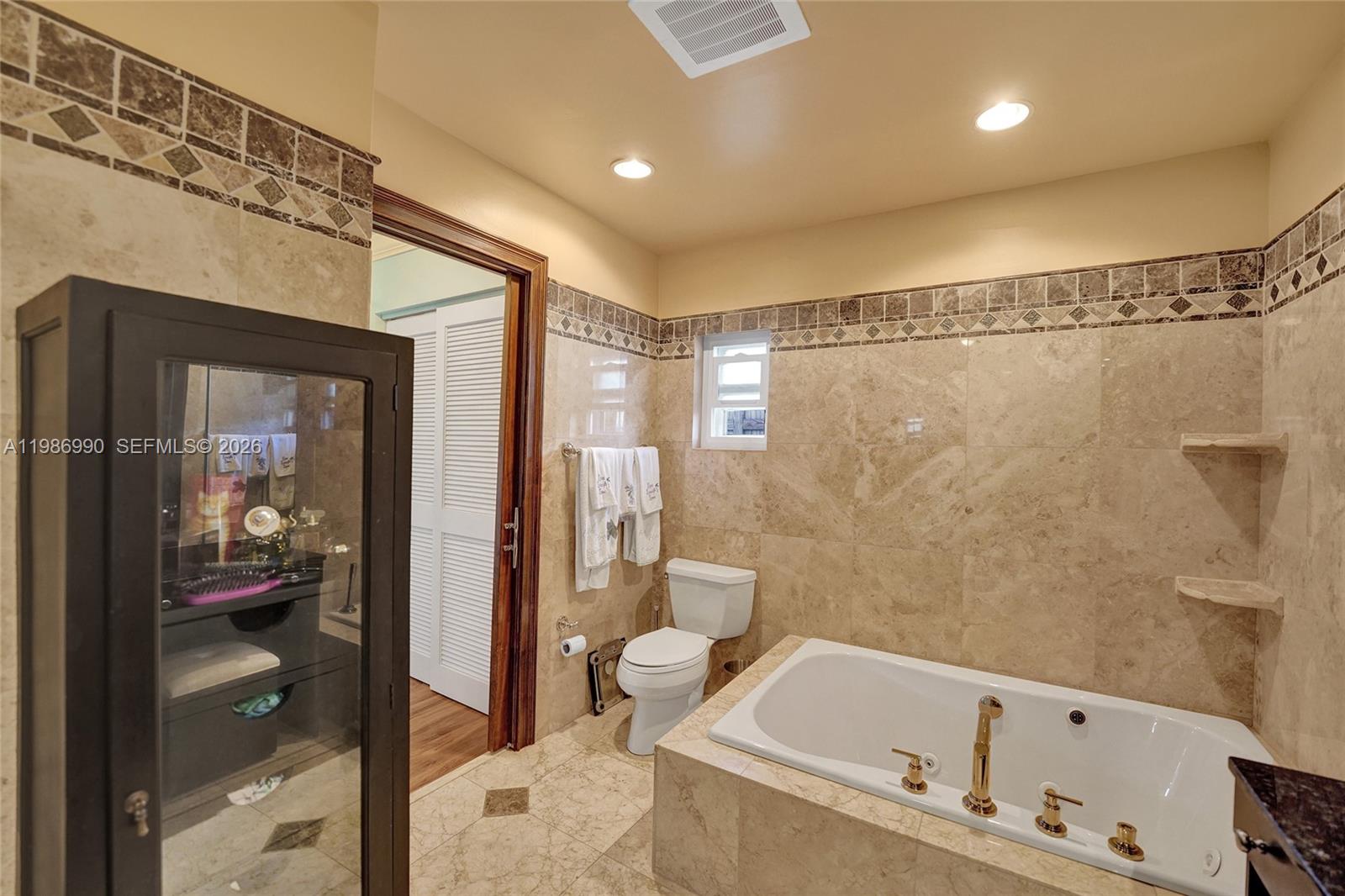 1446 Nautilus Isle, Dania Beach FL 33004