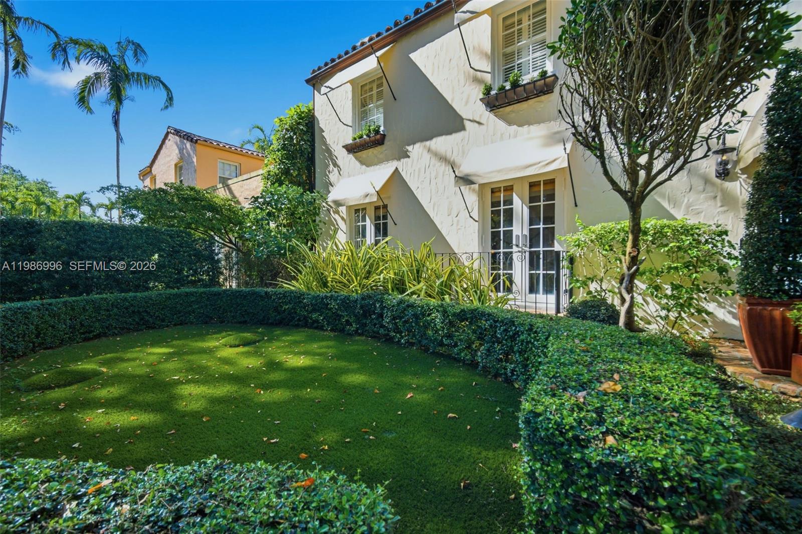 1231 Catalonia Ave, Coral Gables FL 33134