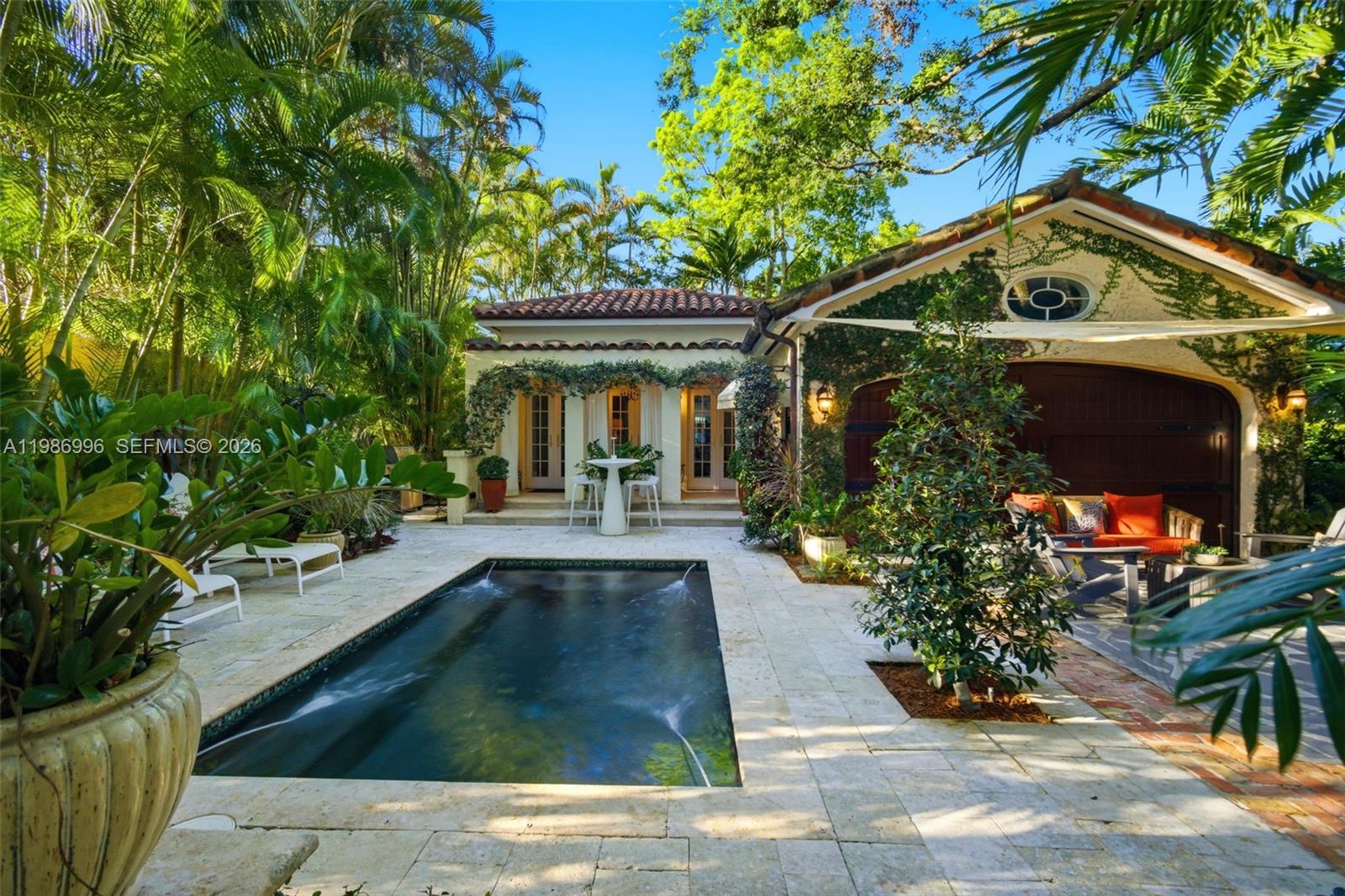 1231 Catalonia Ave, Coral Gables FL 33134