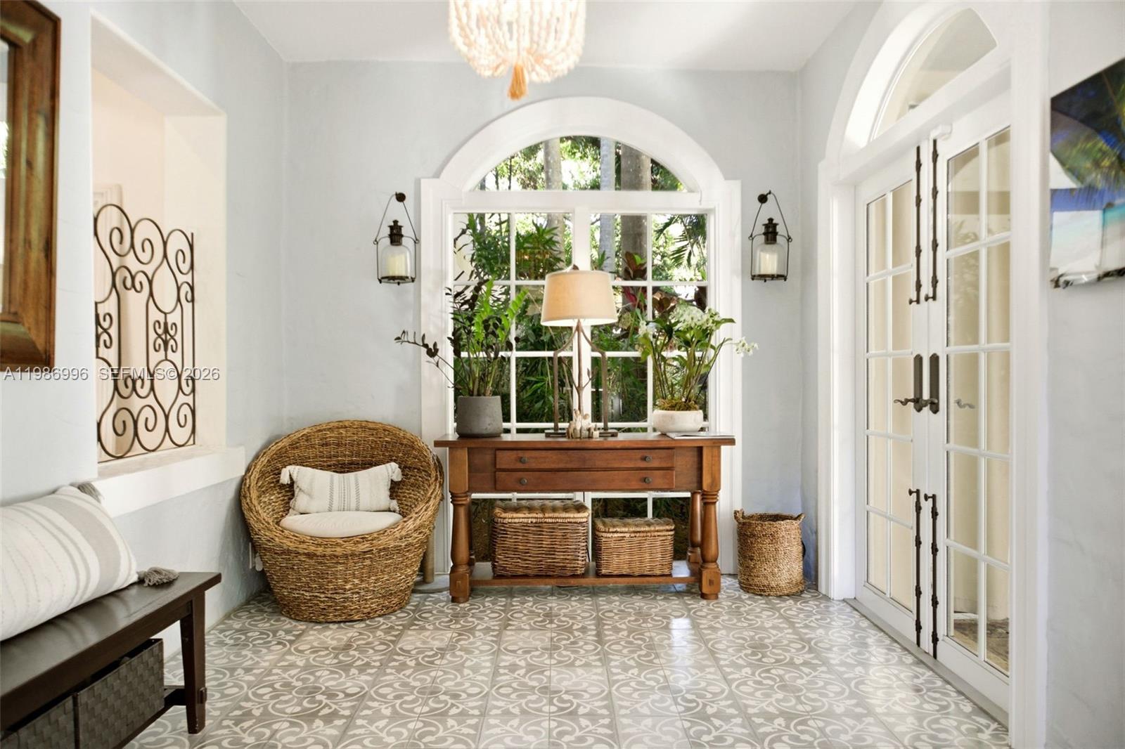 1231 Catalonia Ave, Coral Gables FL 33134