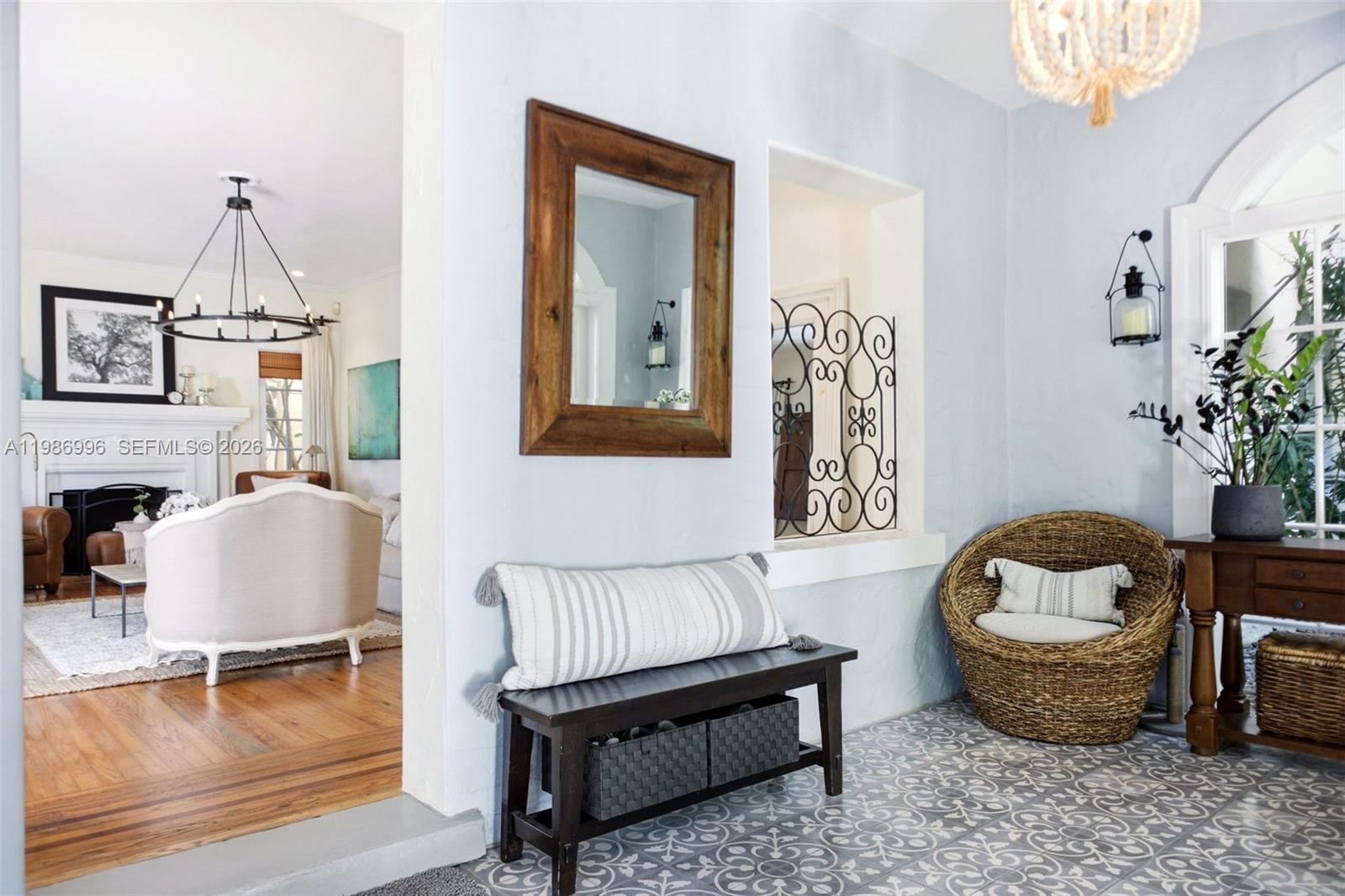 1231 Catalonia Ave, Coral Gables FL 33134