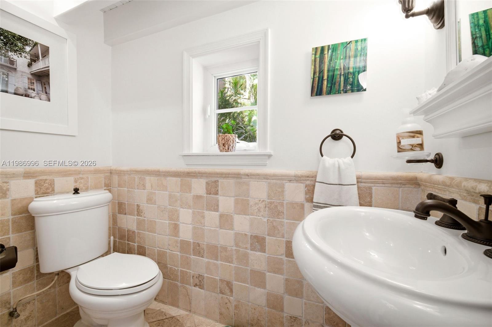 1231 Catalonia Ave, Coral Gables FL 33134