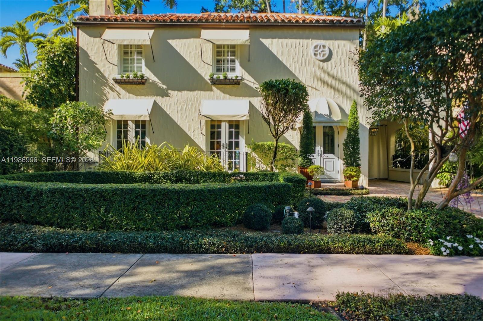 1231 Catalonia Ave, Coral Gables FL 33134
