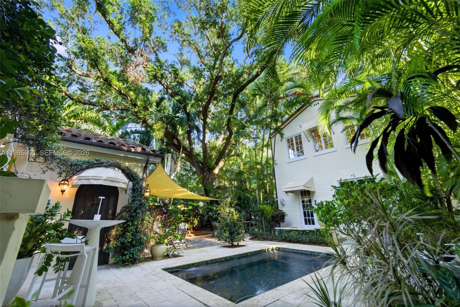 1231 Catalonia Ave, Coral Gables FL 33134