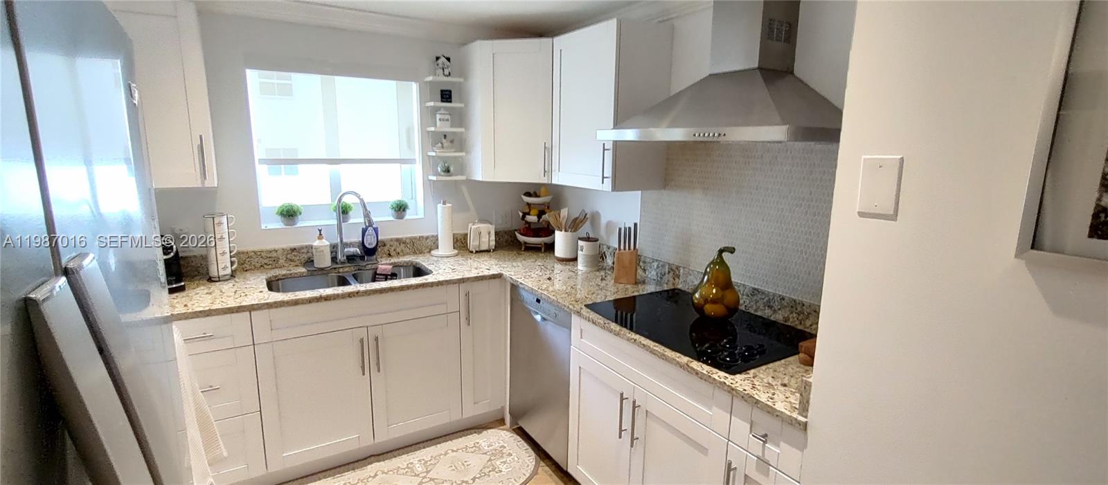 170 SE 14th St #2805, Miami FL 33131