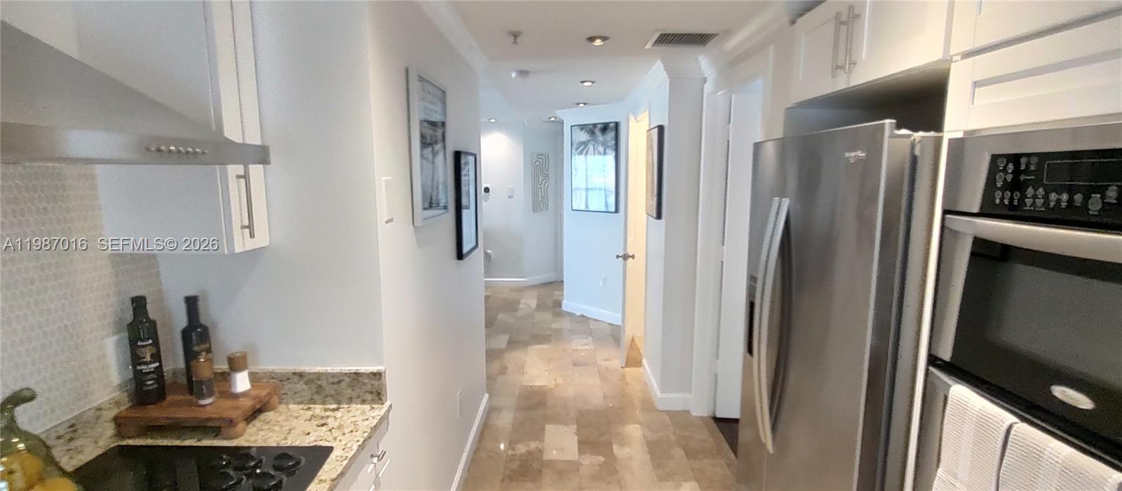 170 SE 14th St #2805, Miami FL 33131