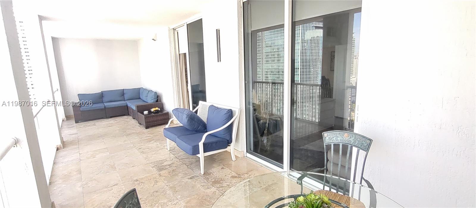 170 SE 14th St #2805, Miami FL 33131