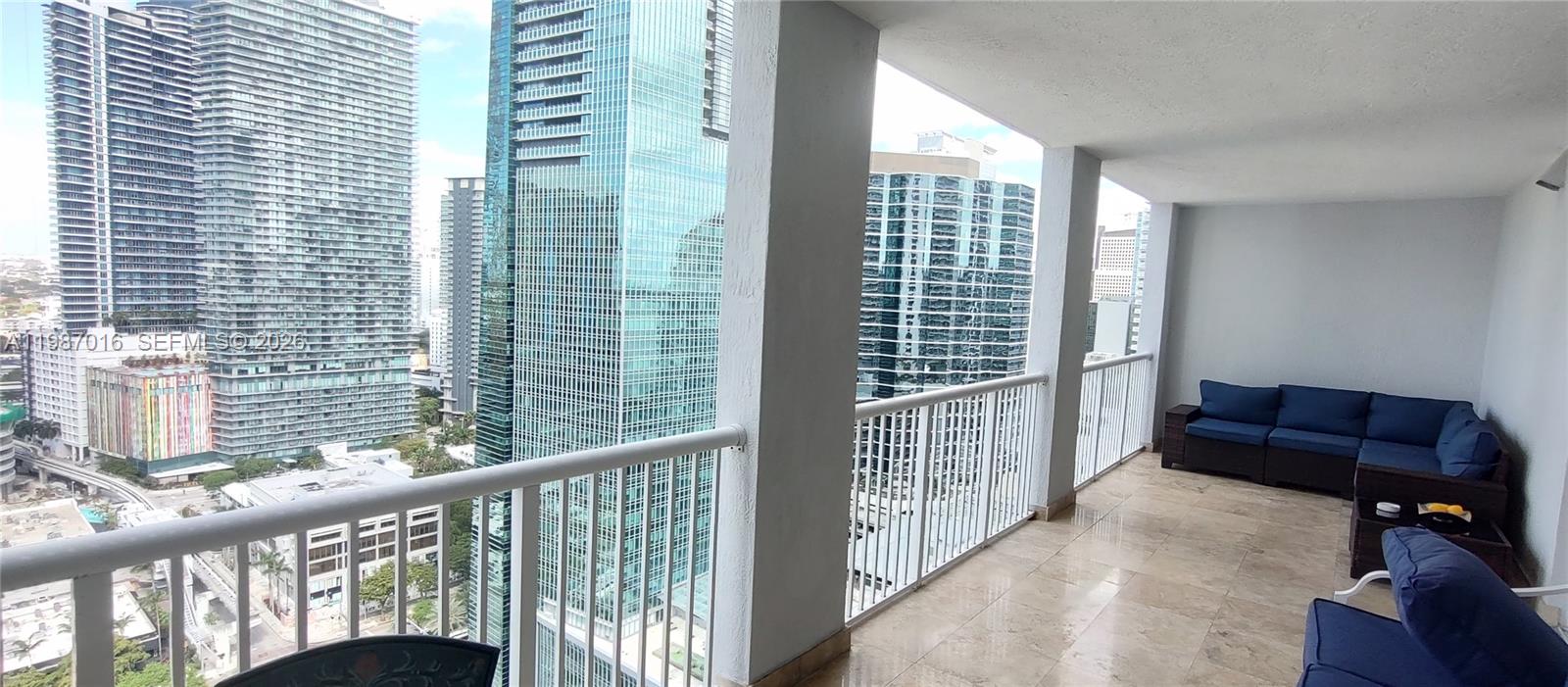 170 SE 14th St #2805, Miami FL 33131