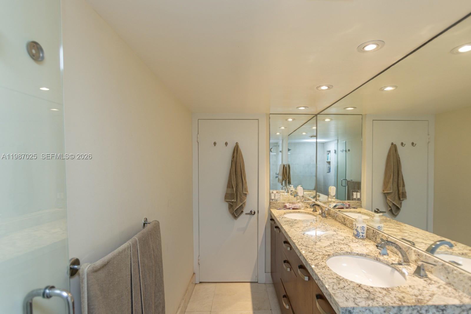 155 Ocean Lane Dr #201, Key Biscayne FL 33149