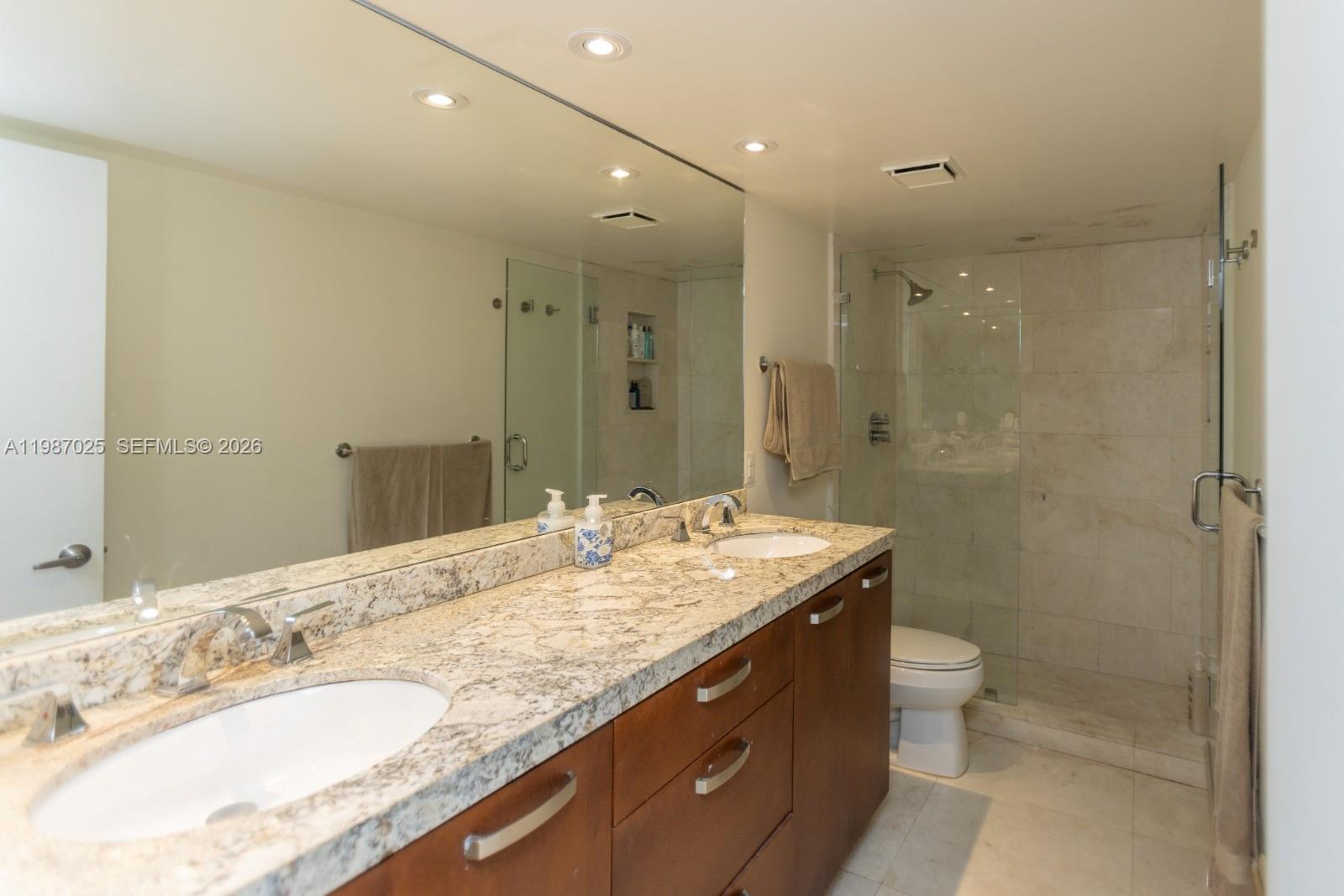 155 Ocean Lane Dr #201, Key Biscayne FL 33149