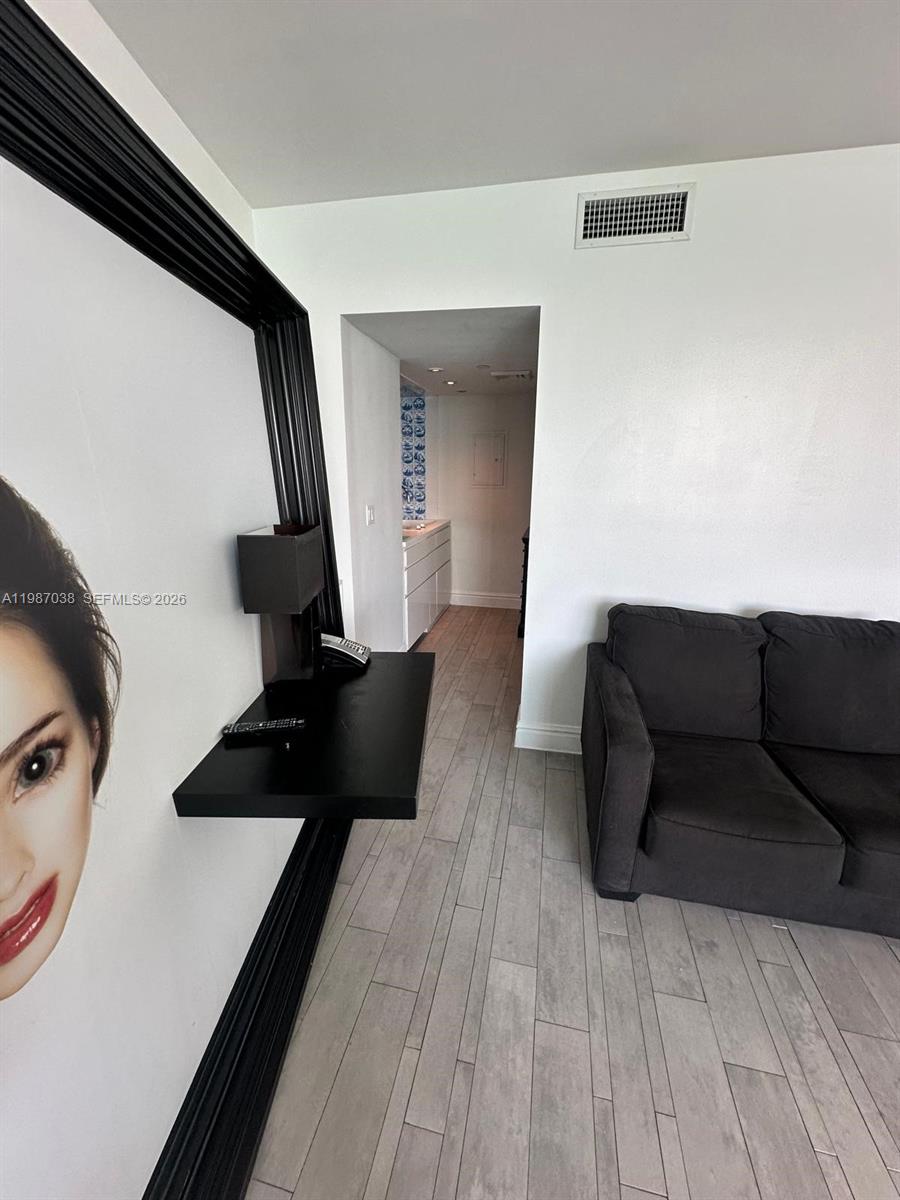 1100 West Ave #1606, Miami Beach FL 33139
