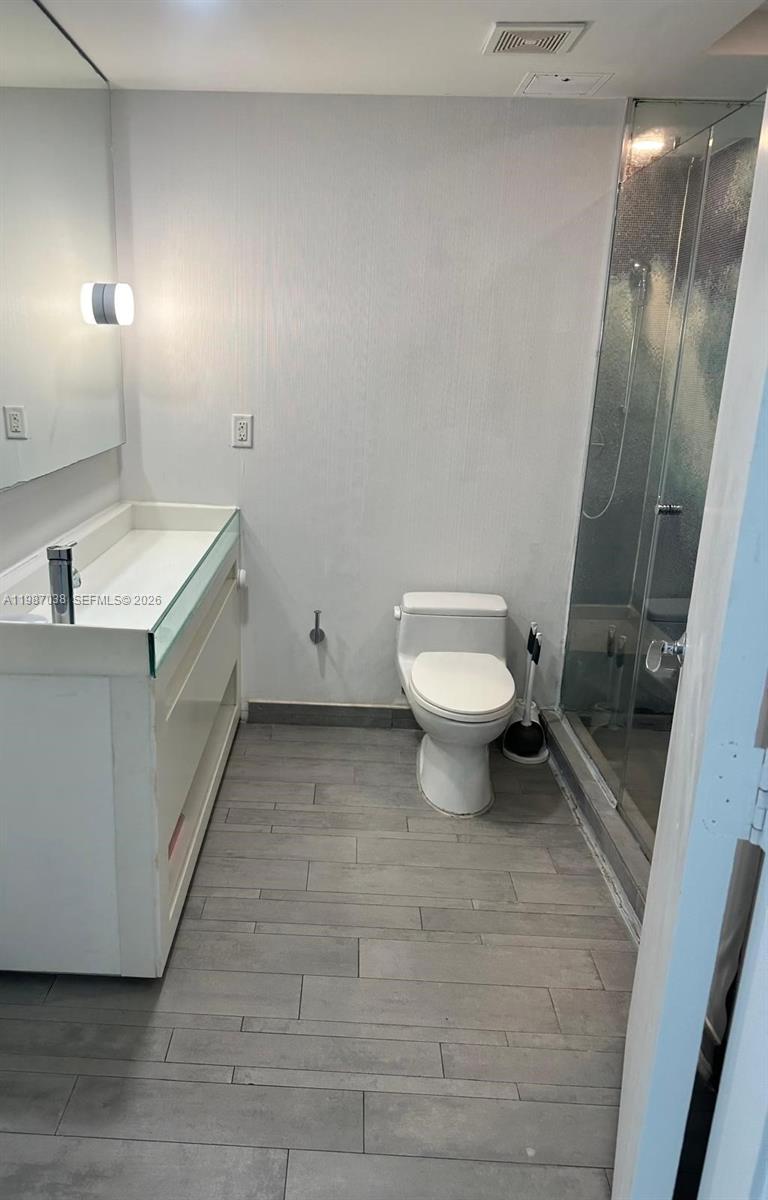 1100 West Ave #1606, Miami Beach FL 33139