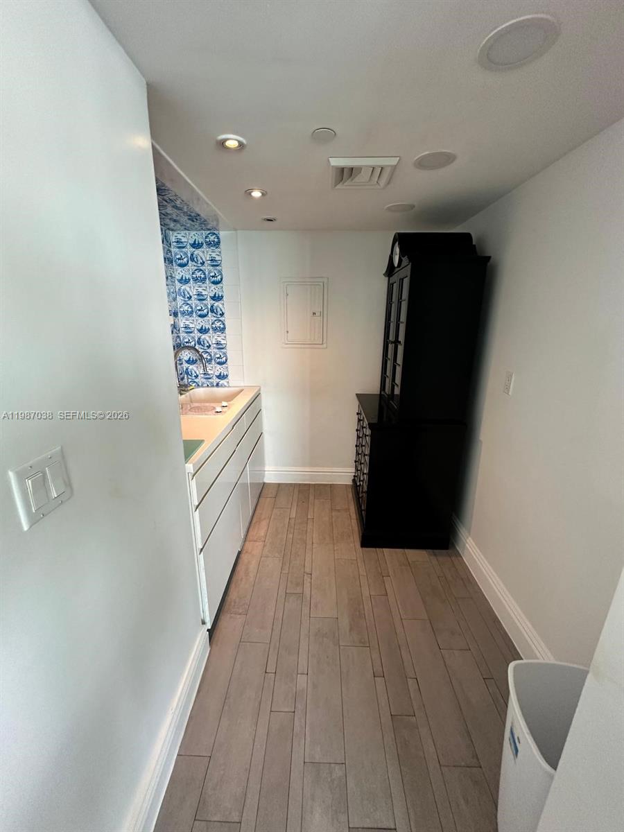 1100 West Ave #1606, Miami Beach FL 33139