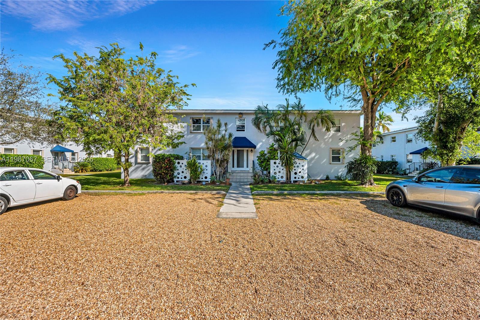7621 SW 55th Ave #21A, Miami FL 33143