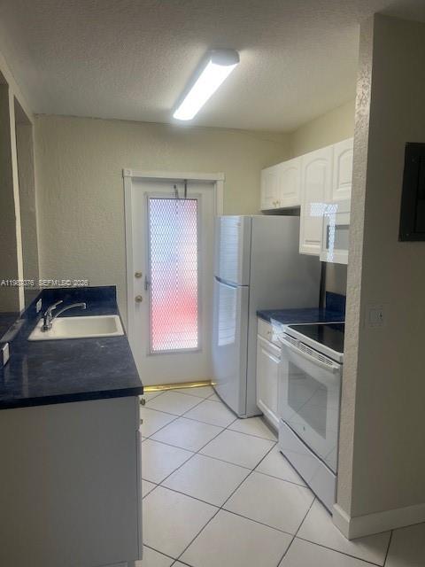 5050 Bayview Dr #17, Fort Lauderdale FL 33308