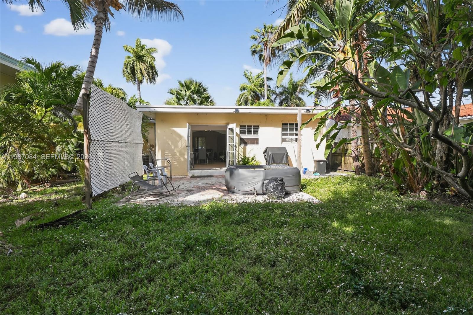 2131 Biarritz Dr, Miami Beach FL 33141