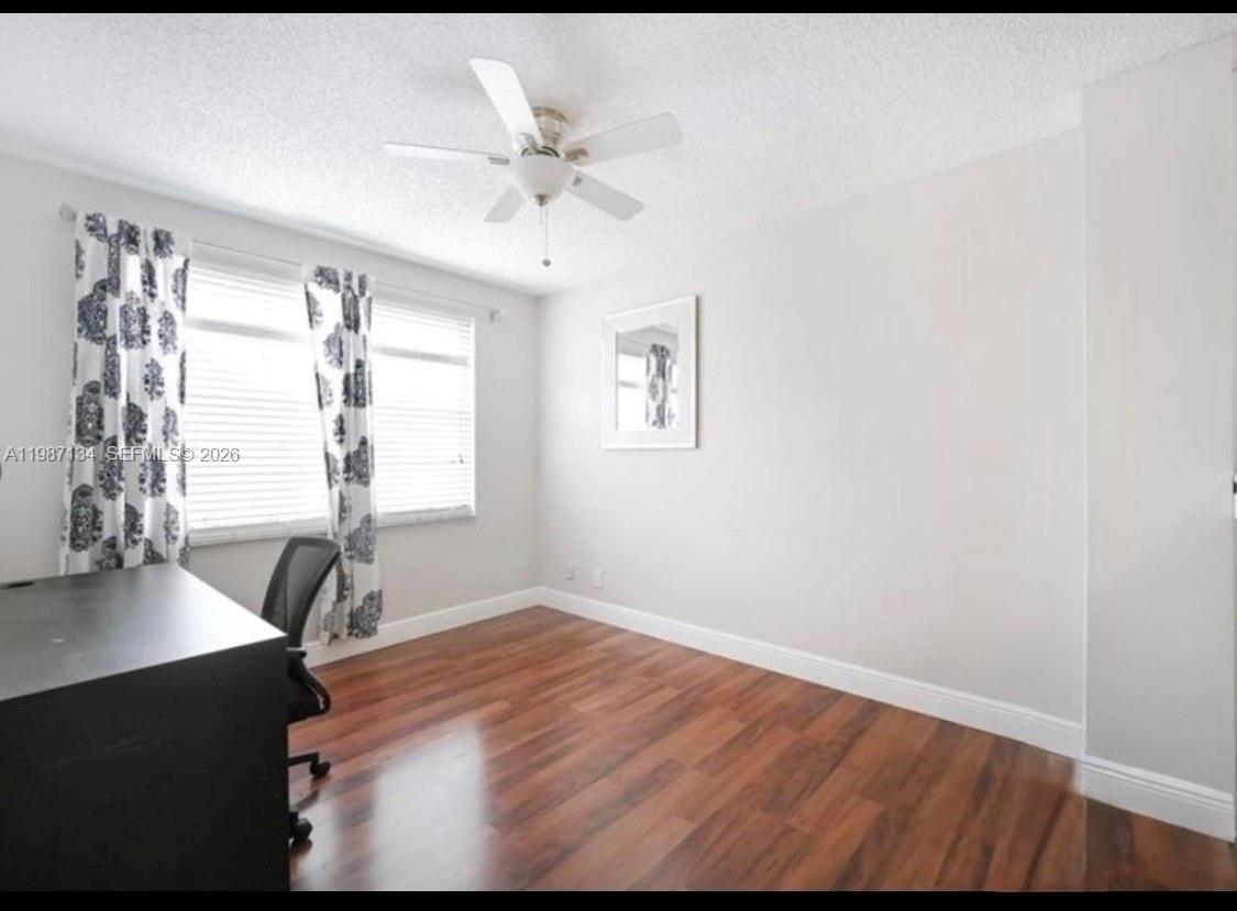 6690 NW 38th Dr, Lauderhill FL 33319
