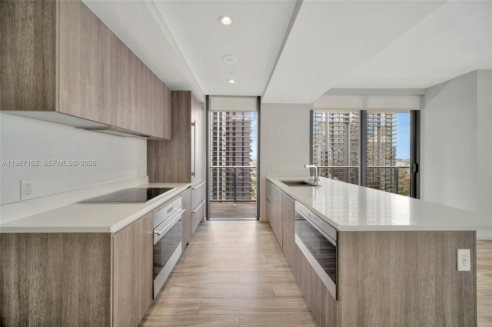 801 S Miami Ave #2909, Miami FL 33130