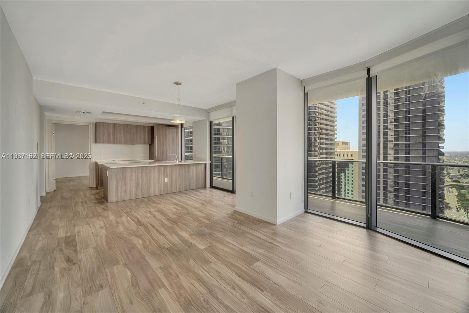 801 S Miami Ave #2909, Miami FL 33130