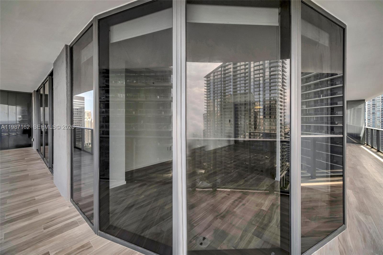 801 S Miami Ave #2909, Miami FL 33130