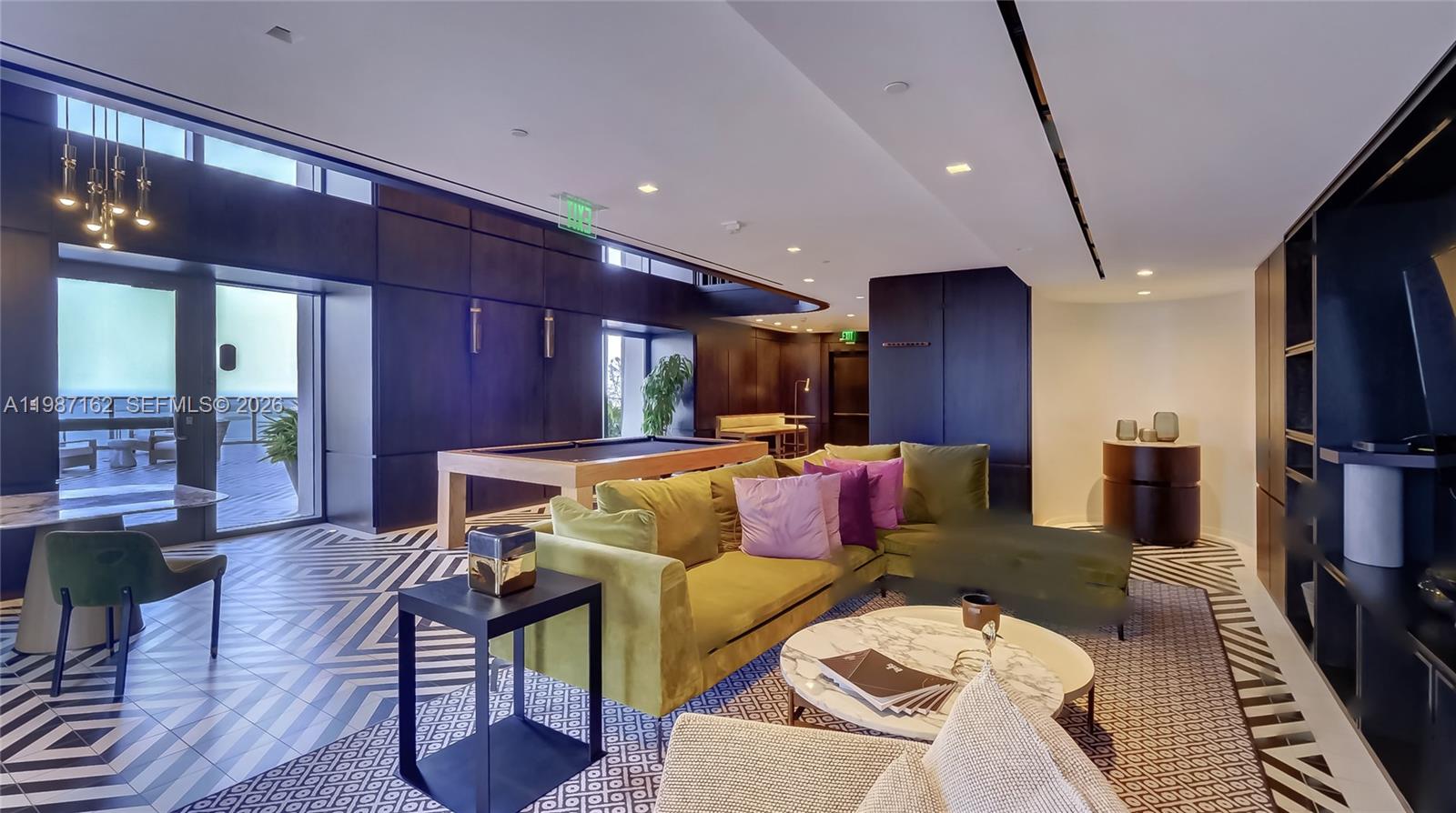 801 S Miami Ave #2909, Miami FL 33130