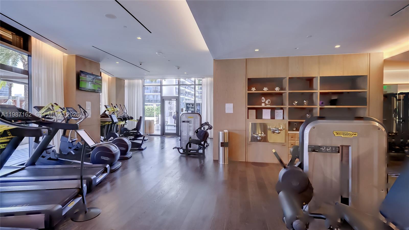 801 S Miami Ave #2909, Miami FL 33130