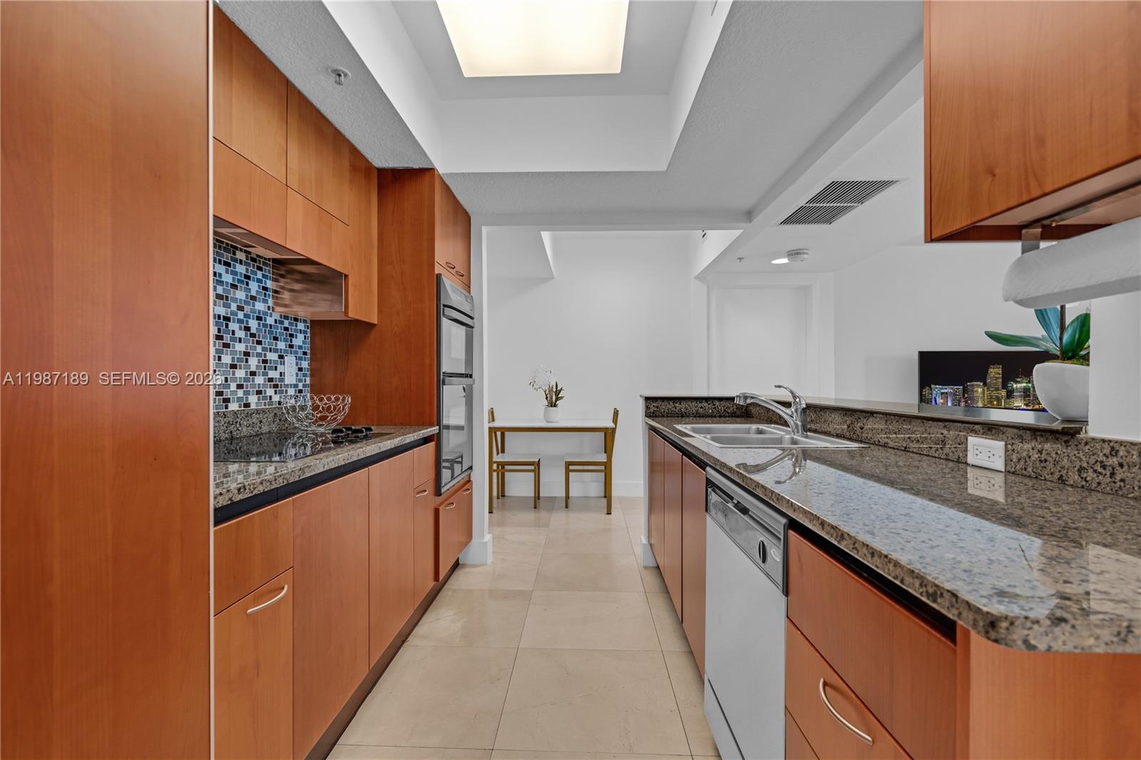 1500 Ocean Dr #505, Miami Beach FL 33139