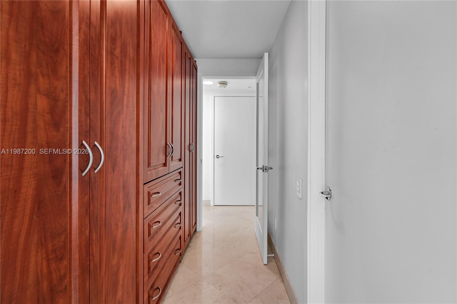 1500 Ocean Dr #907, Miami Beach FL 33139