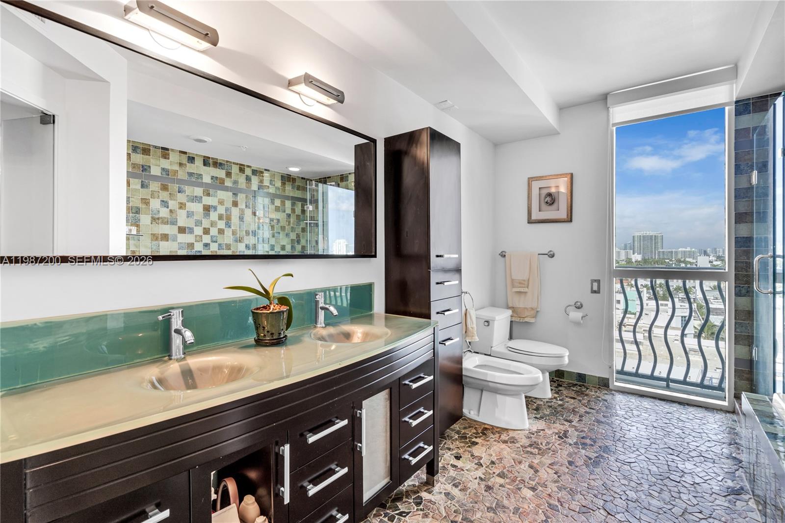 1500 Ocean Dr #907, Miami Beach FL 33139
