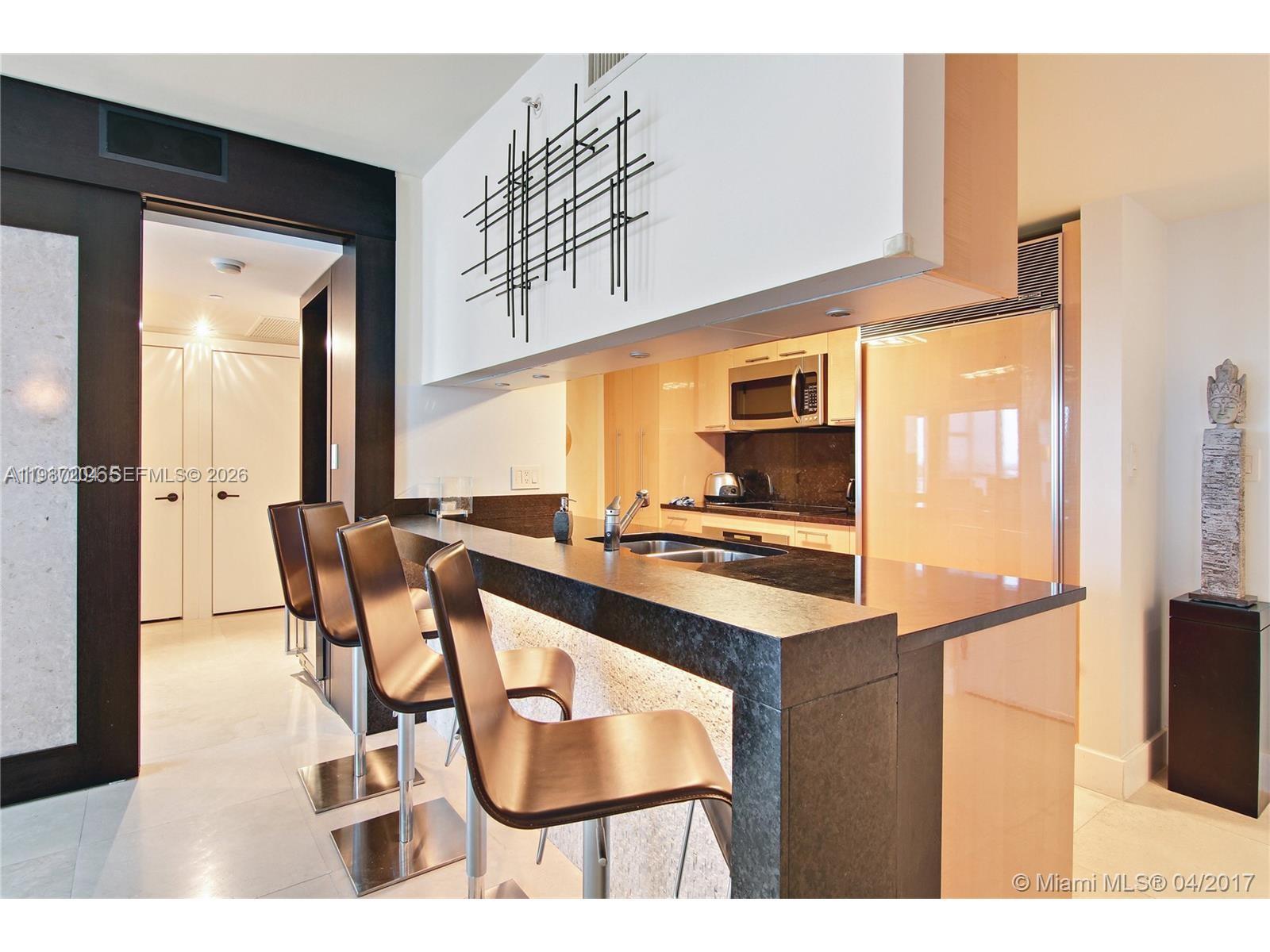 6801 COLLINS AVE #1104, Miami Beach FL 33141