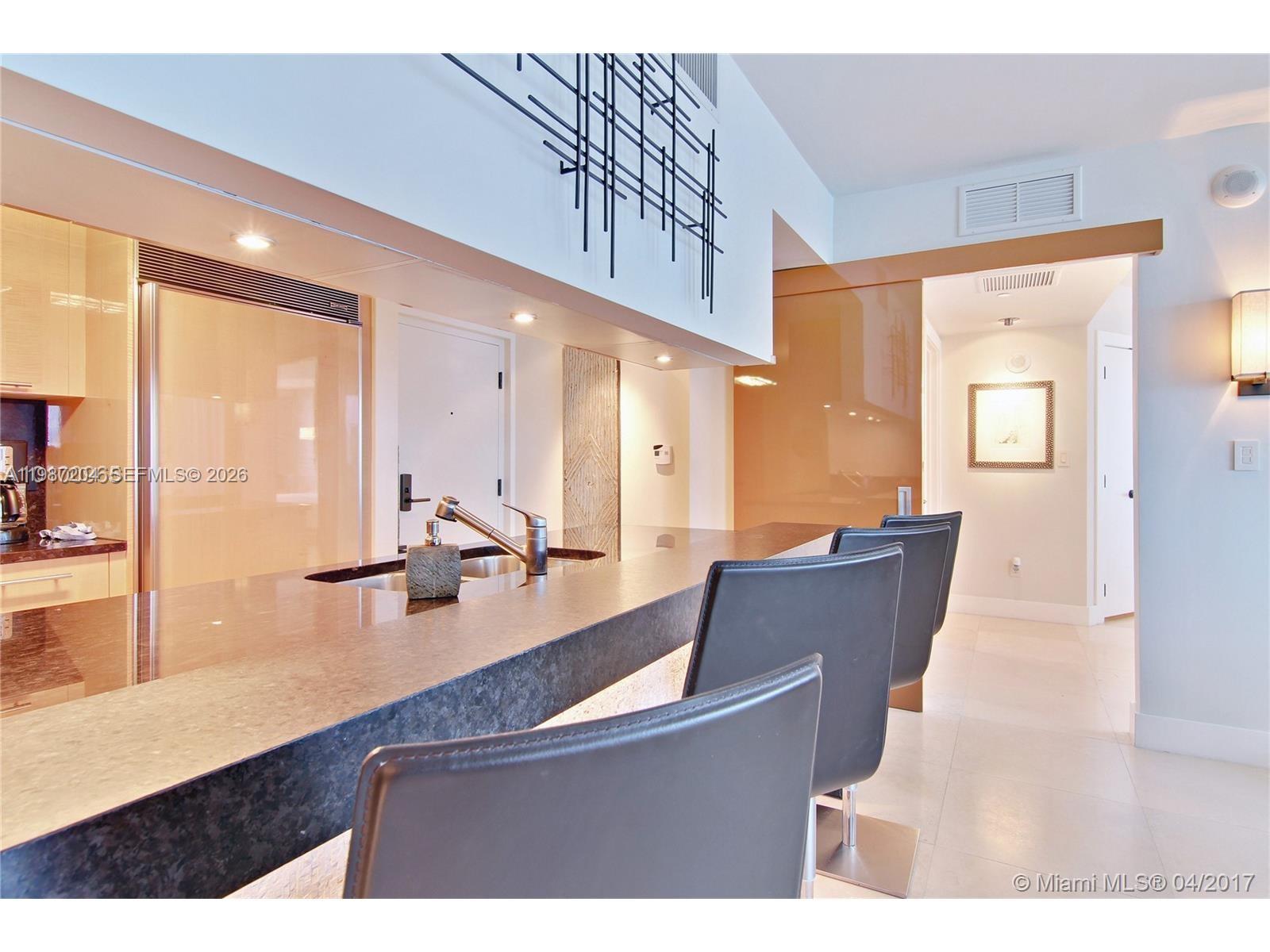 6801 COLLINS AVE #1104, Miami Beach FL 33141