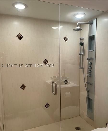 3600 Mystic Pointe Dr #1404, Aventura FL 33180