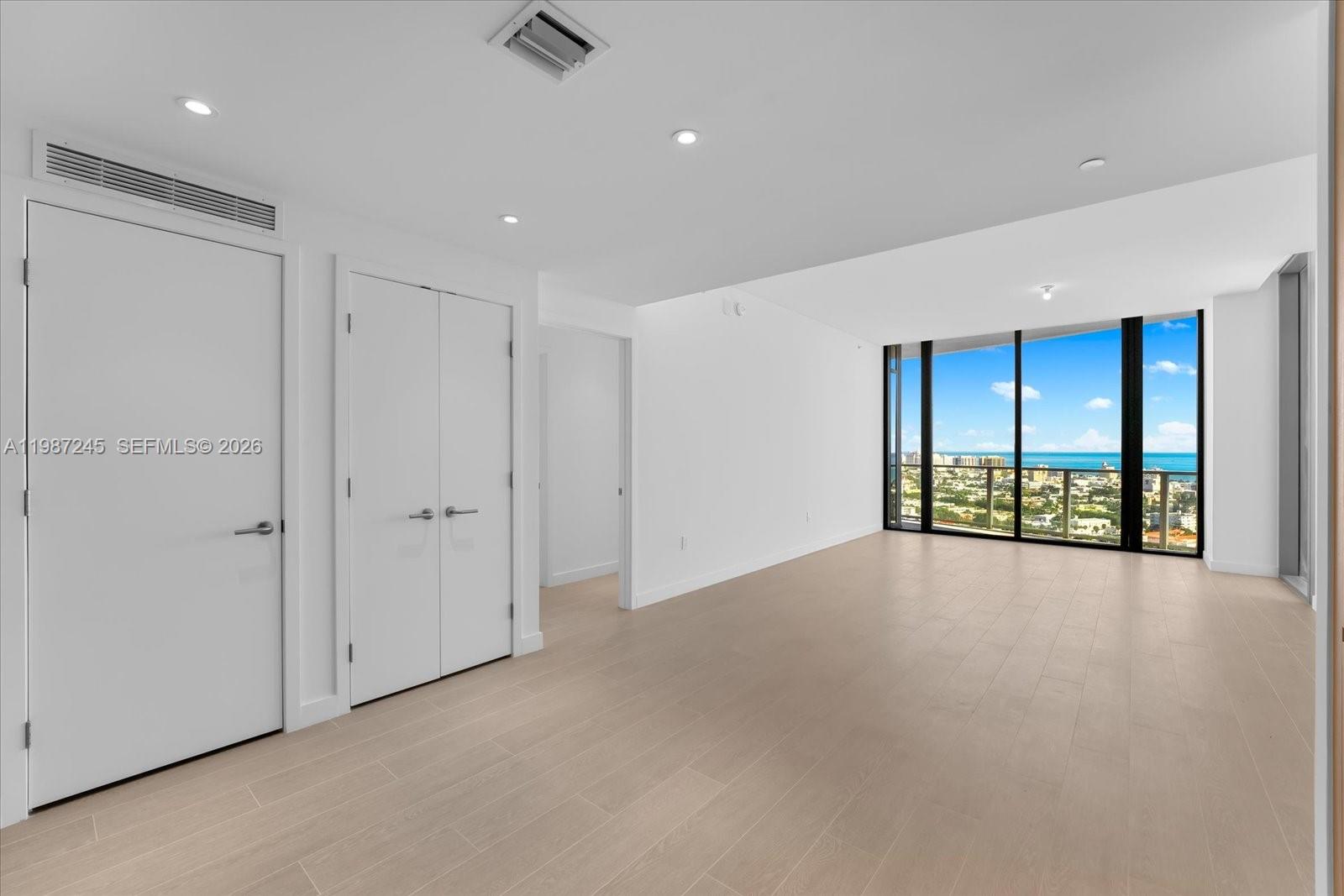 500 Alton Rd #2402, Miami Beach FL 33139